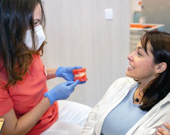 Sonrisas saludables: la importancia de la higiene dental con Ortodoncia